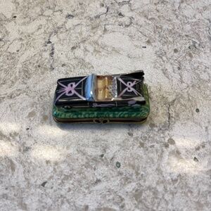 LJ Peint‎ Main Limoges France